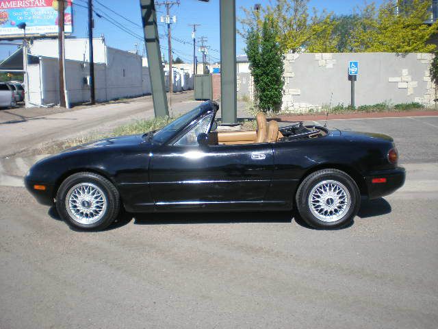 Mazda MX-5 Miata 1992 photo 9