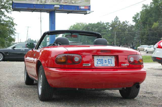 Mazda MX-5 Miata 1992 photo 1