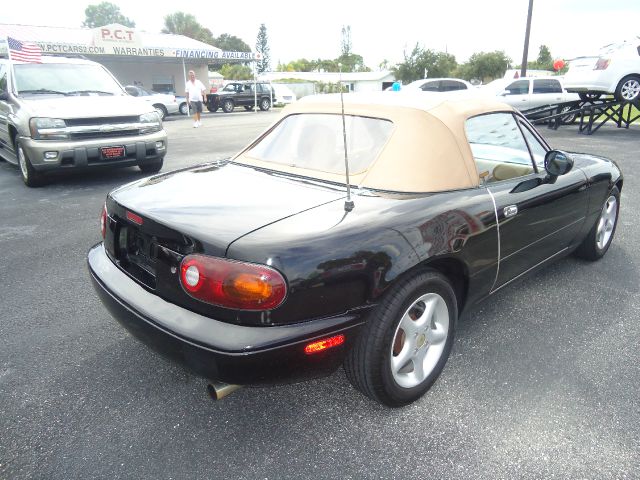 Mazda MX-5 Miata 1993 photo 1