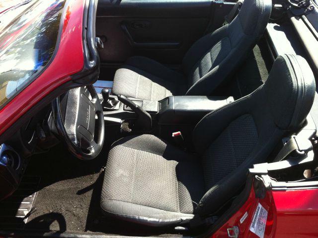 Mazda MX-5 Miata 1994 photo 2