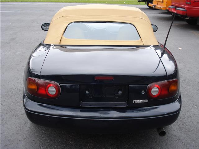 Mazda MX-5 Miata 1995 photo 3