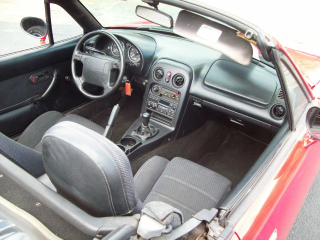 Mazda MX-5 Miata 1995 photo 3