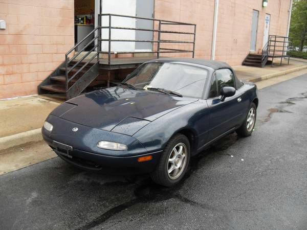Mazda MX-5 Miata 1997 photo 2