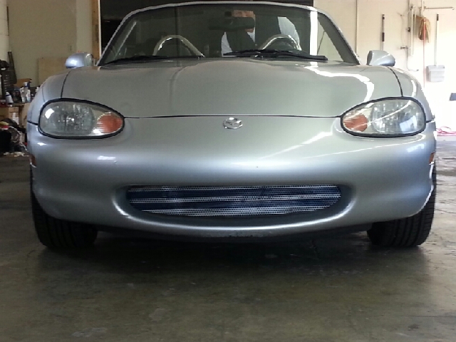 Mazda MX-5 Miata 1999 photo 1