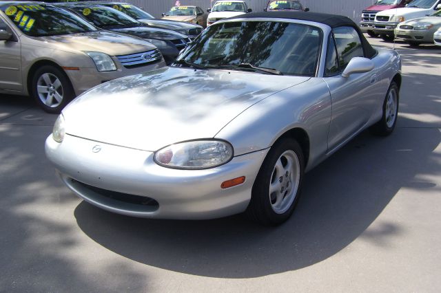Mazda MX-5 Miata 1999 photo 2