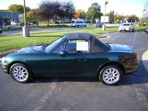 Mazda MX-5 Miata 1999 photo 2