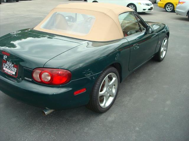 Mazda MX-5 Miata 2001 photo 1