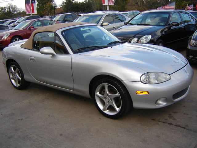 Mazda MX-5 Miata 2001 photo 1
