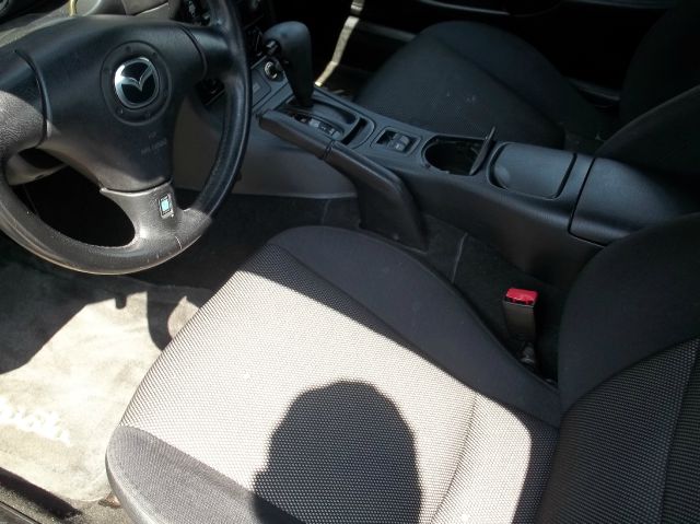 Mazda MX-5 Miata 2002 photo 2