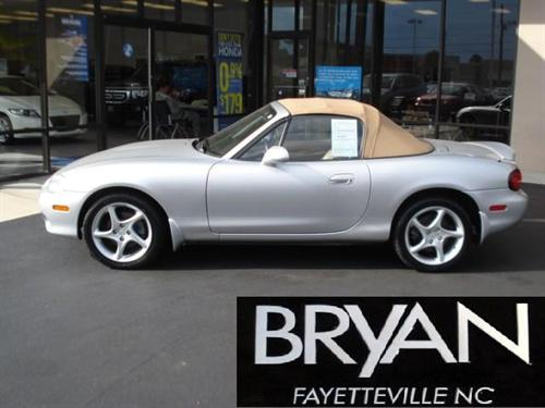 Mazda MX-5 Miata 2002 photo 1