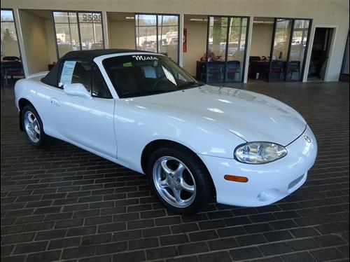 Mazda MX-5 Miata 2002 photo 1