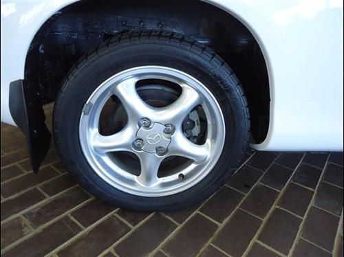 Mazda MX-5 Miata 2002 photo 3