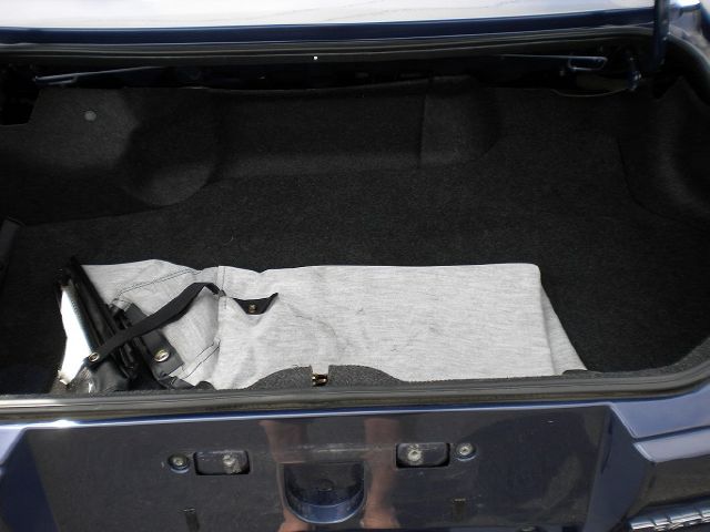 Mazda MX-5 Miata SE Convertible