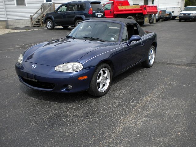 Mazda MX-5 Miata 2002 photo 18