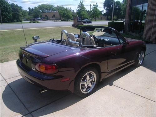 Mazda MX-5 Miata 2002 photo 1