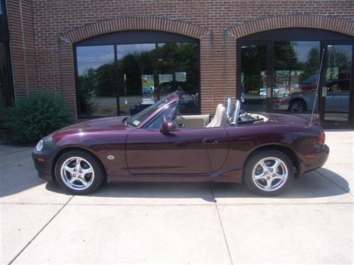 Mazda MX-5 Miata 2002 photo 3