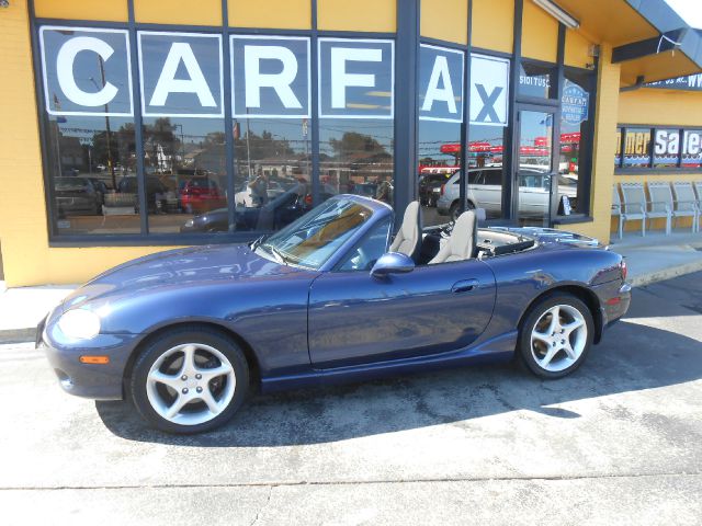 Mazda MX-5 Miata 2003 photo 3