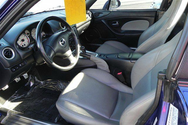 Mazda MX-5 Miata 2003 photo 6