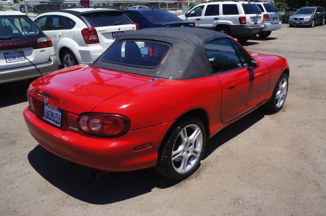 Mazda MX-5 Miata 2004 photo 1