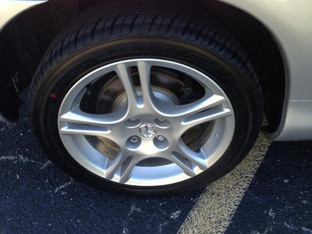 Mazda MX-5 Miata 2005 photo 1