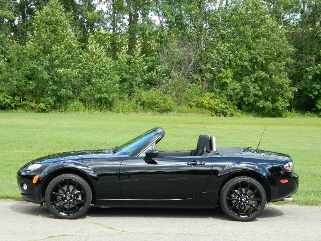 Mazda MX-5 Miata 2006 photo 1