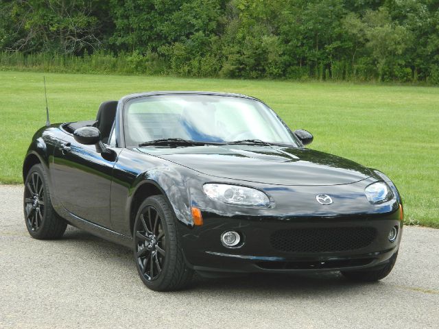 Mazda MX-5 Miata 2006 photo 4