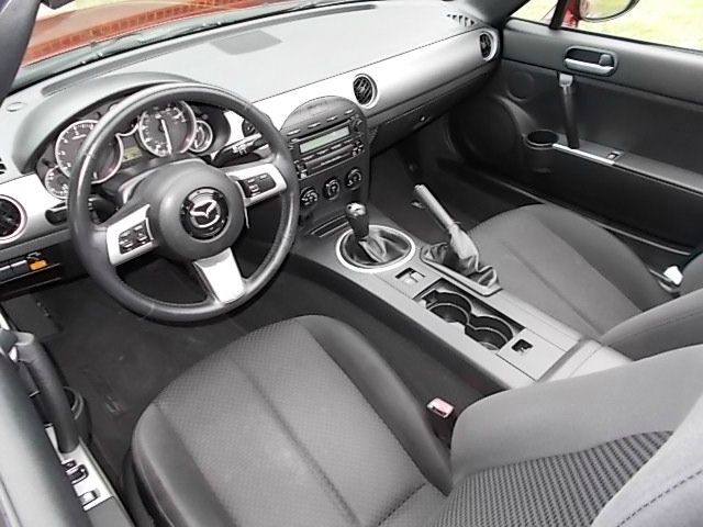 Mazda MX-5 Miata 2006 photo 1