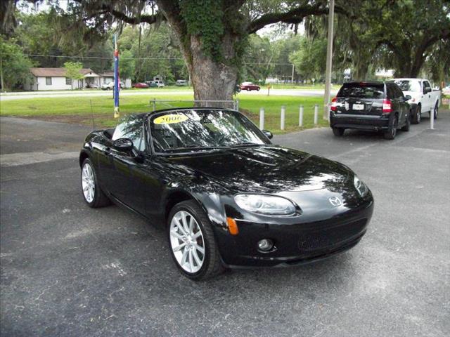 Mazda MX-5 Miata 2006 photo 2