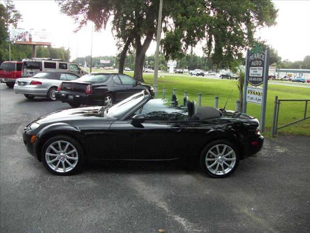 Mazda MX-5 Miata 2006 photo 3