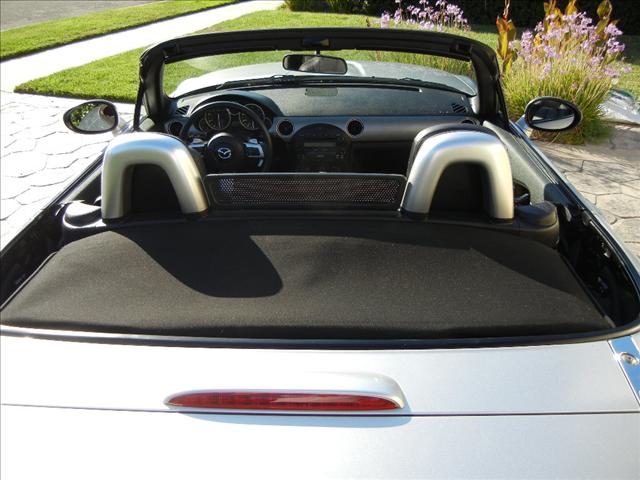 Mazda MX-5 Miata 2006 photo 1