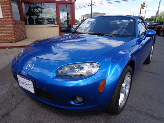 Mazda MX-5 Miata GSX Convertible