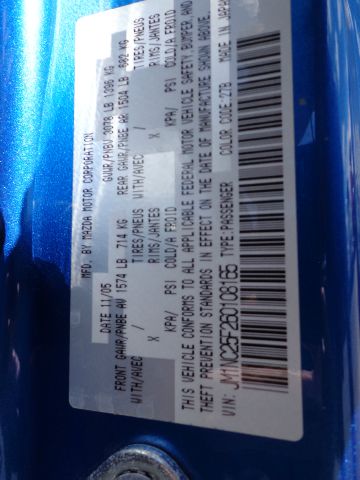 Mazda MX-5 Miata 2006 photo 16