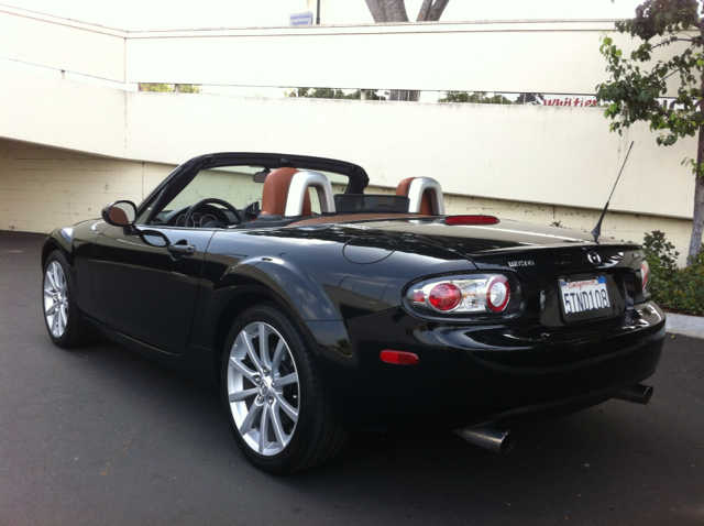 Mazda MX-5 Miata 2006 photo 5