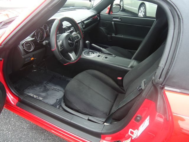 Mazda MX-5 Miata 2006 photo 3