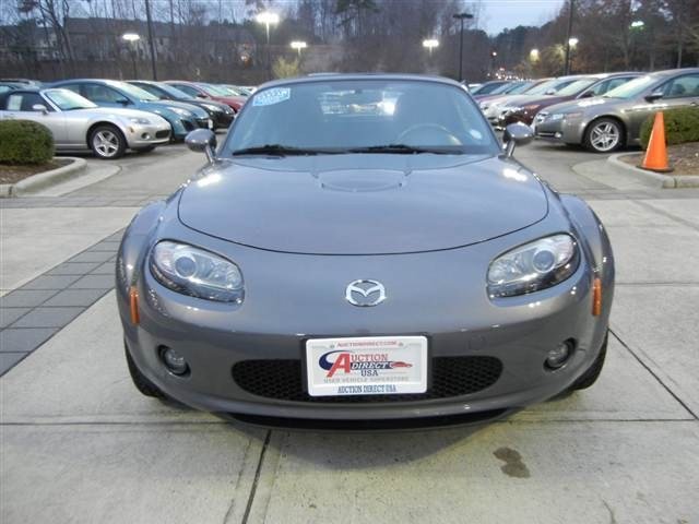 Mazda MX-5 Miata 2006 photo 3