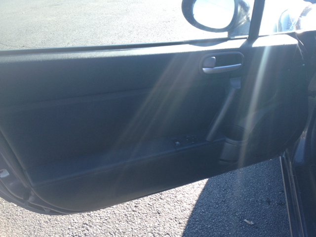 Mazda MX-5 Miata 2006 photo 4