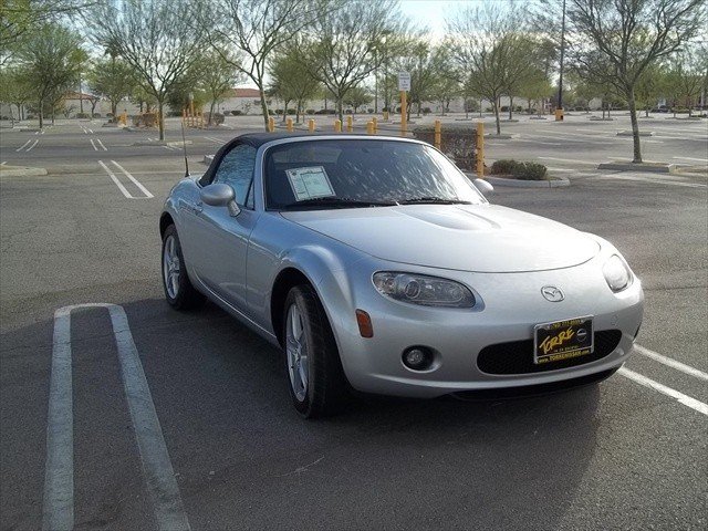 Mazda MX-5 Miata 2006 photo 1