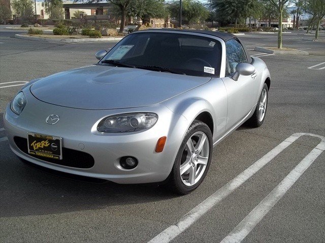 Mazda MX-5 Miata 2006 photo 3