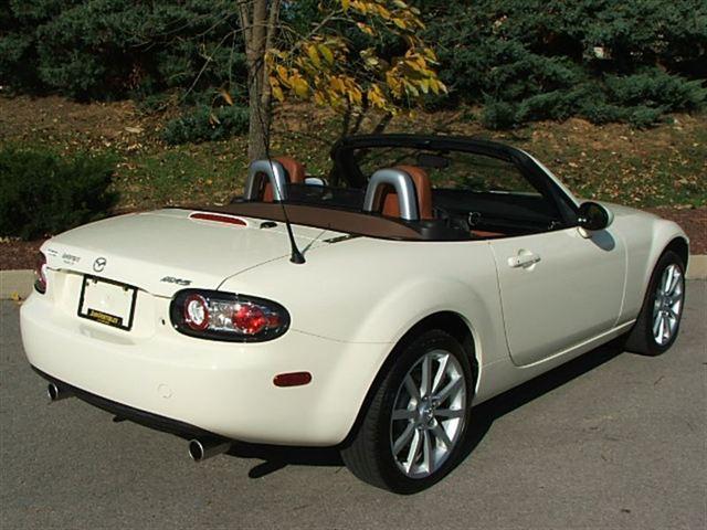 Mazda MX-5 Miata 2007 photo 3