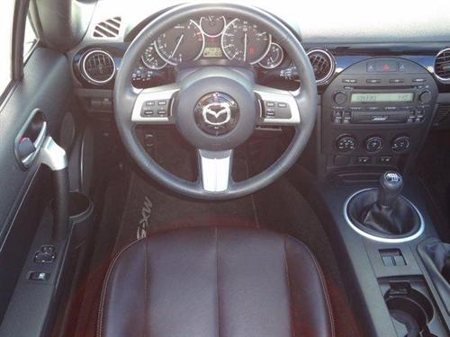 Mazda MX-5 Miata 2007 photo 3