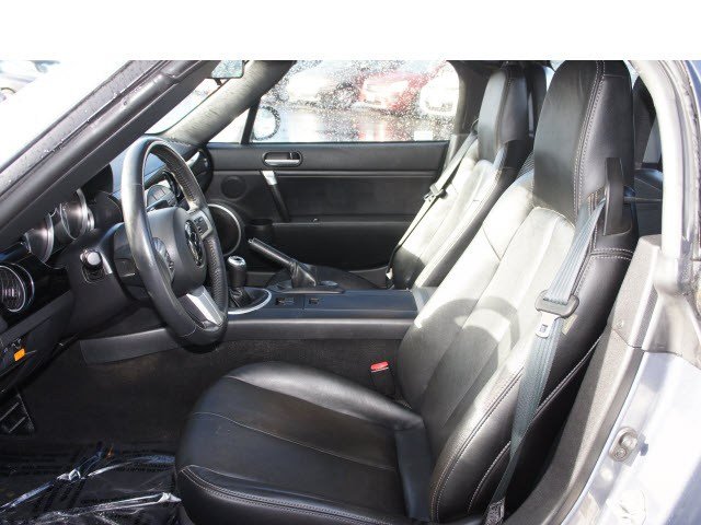 Mazda MX-5 Miata 2dr Cpe 3.2L Coupe Unspecified