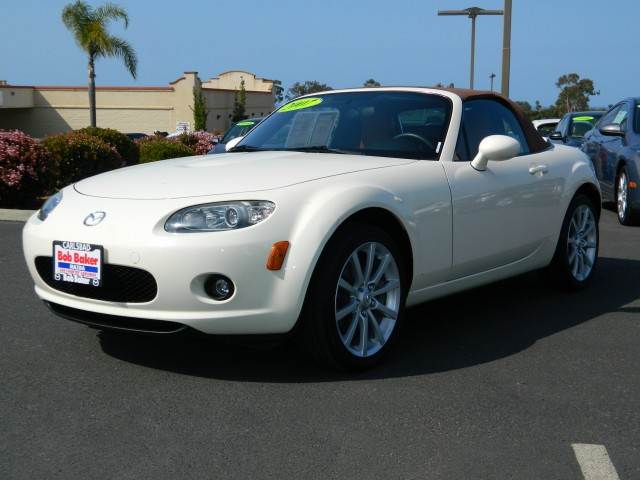 Mazda MX-5 Miata 2dr Cpe 3.2L Coupe Unspecified