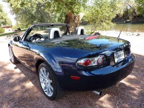 Mazda MX-5 Miata 2007 photo 2
