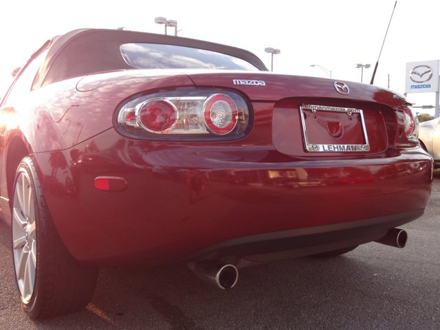 Mazda MX-5 Miata 2dr Cpe 3.2L Coupe Unspecified