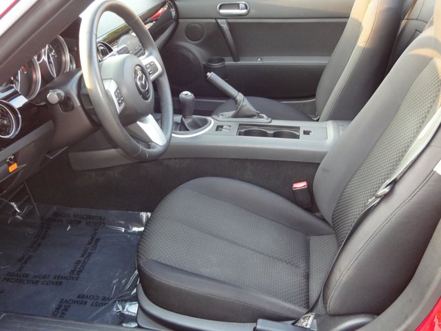 Mazda MX-5 Miata 2007 photo 3