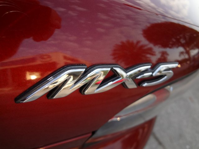 Mazda MX-5 Miata 2007 photo 4