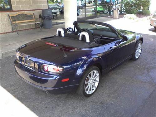 Mazda MX-5 Miata 2007 photo 2