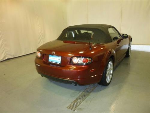 Mazda MX-5 Miata 2007 photo 2