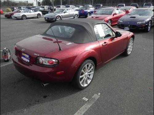 Mazda MX-5 Miata 2007 photo 2