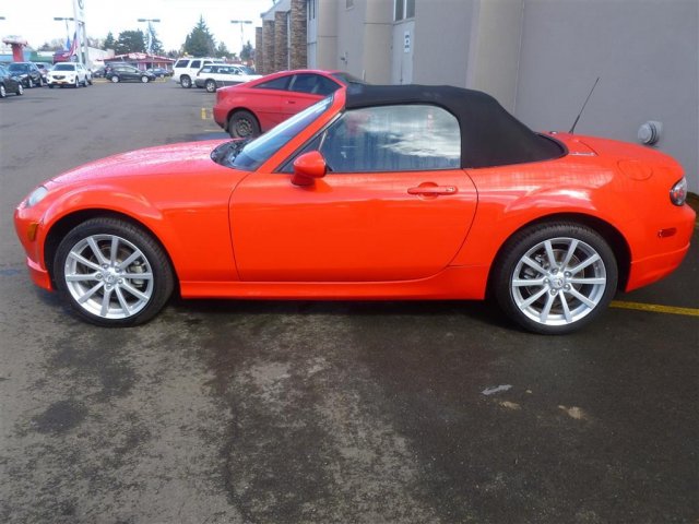Mazda MX-5 Miata 2007 photo 2